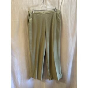 Alfred Dunner Women’s Pull-On Pants – Size 14 – Olive Green